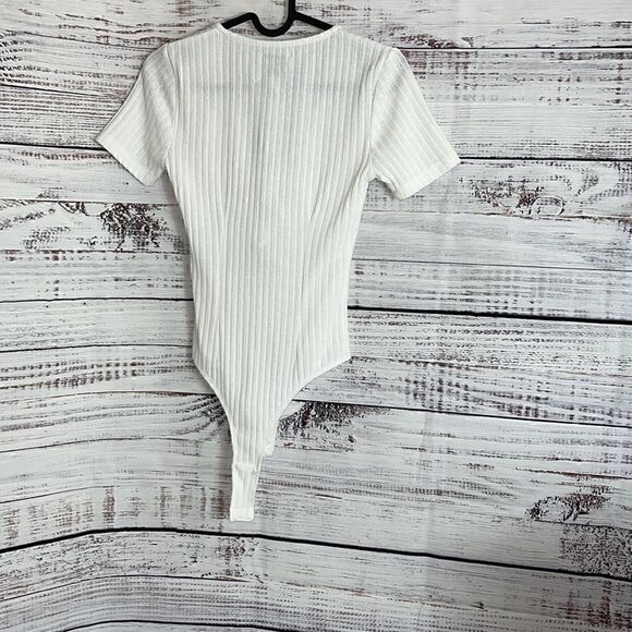 Privacy please Bodysuit Womens XS Y2K White Lace Up Deep Plunge - Picture 6 of 6